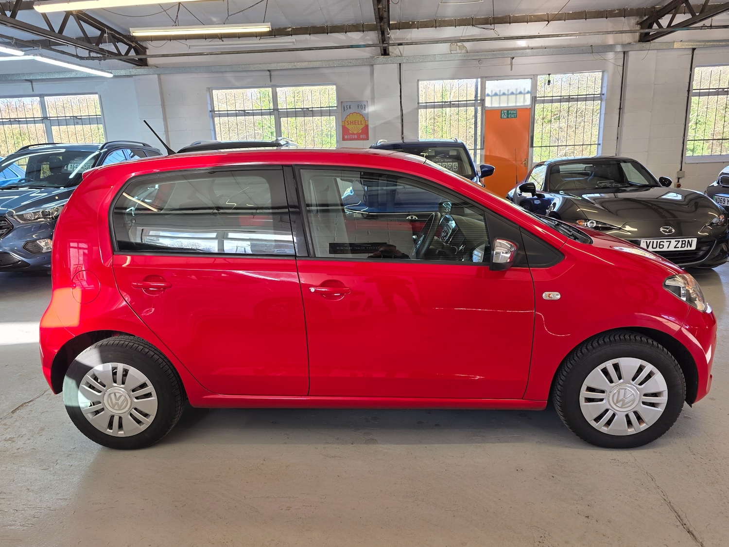 Used Volkswagen up! 2015 for sale - 77493734: Photo 36