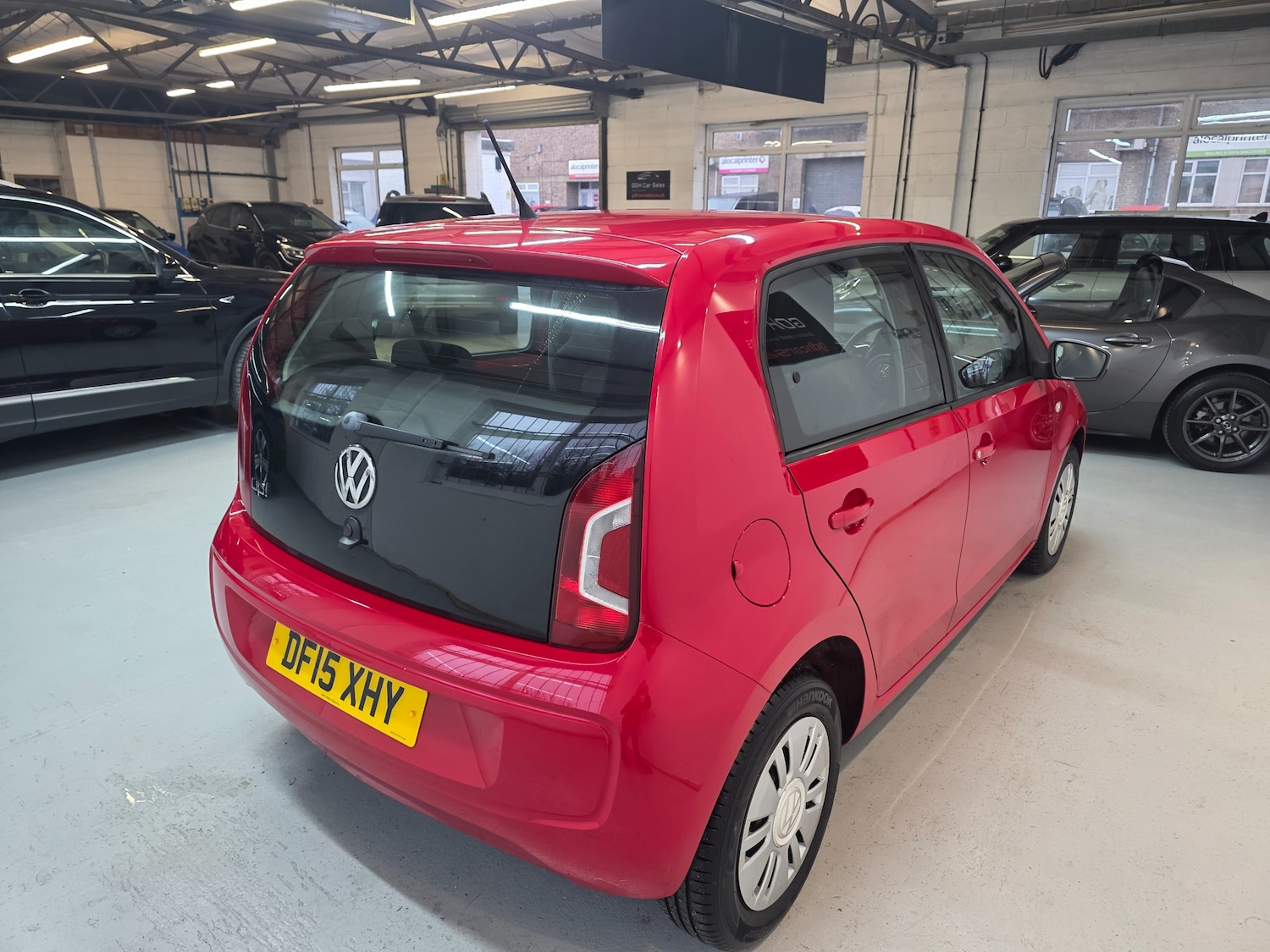 Used Volkswagen up! 2015 for sale - 77493734: Photo 8