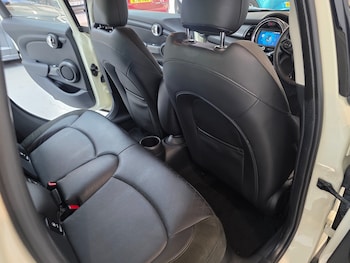 Used MINI Hatch 2018 for sale - 79301592: Photo