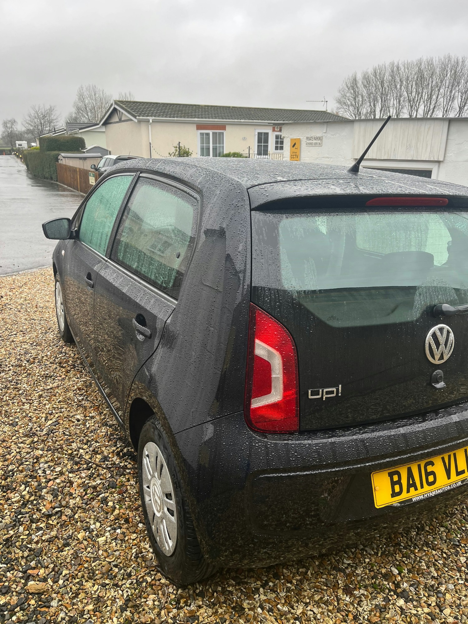 Used Volkswagen up! 2016 for sale - 77408886: Photo 2