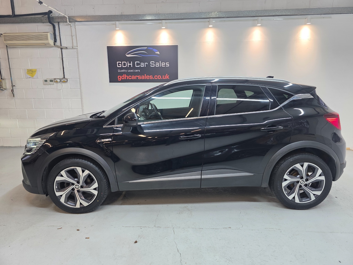 Used Renault Captur 2021 for sale - 77247696: Photo 15