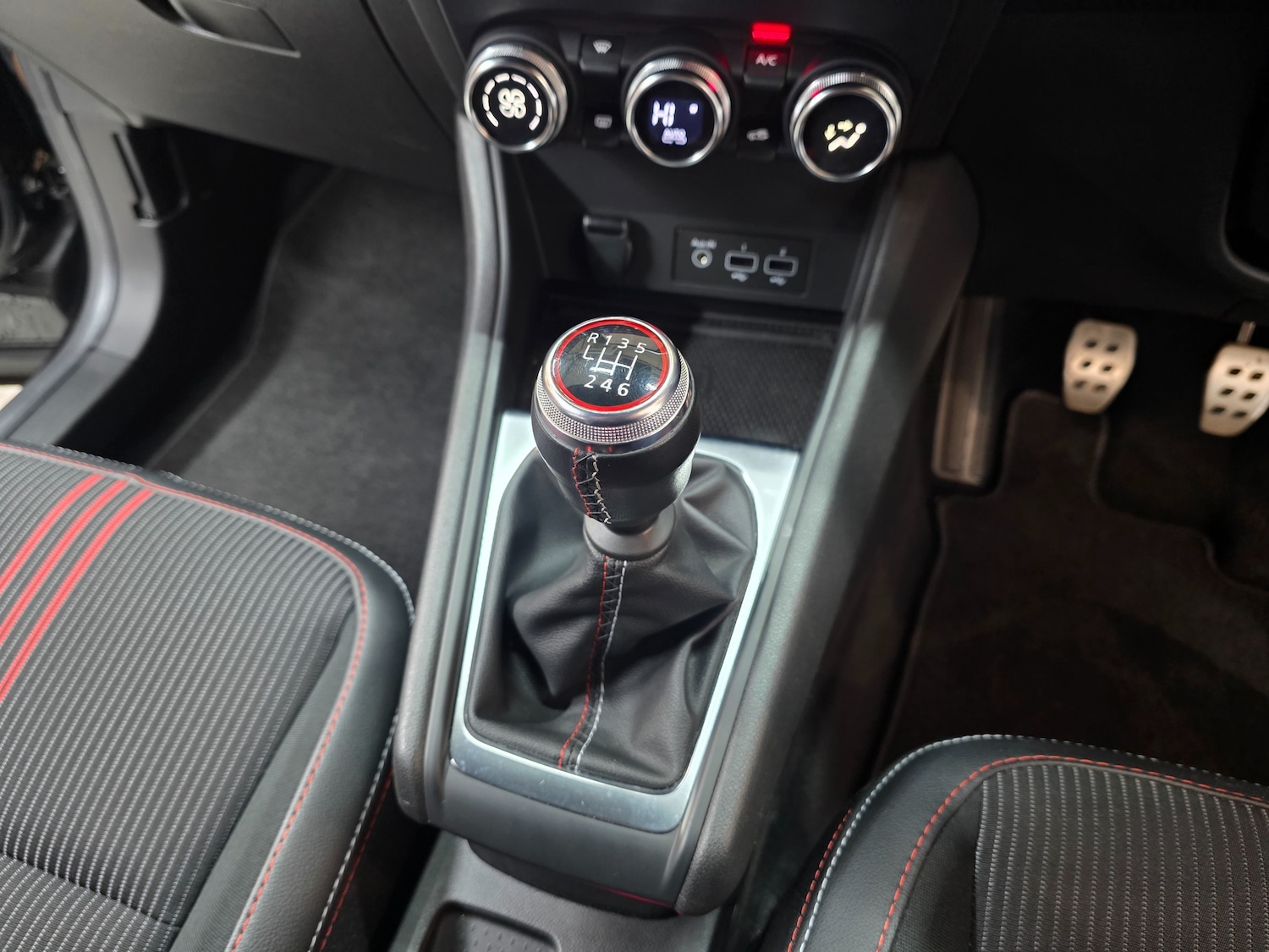 Used Renault Captur 2021 for sale - 77247696: Photo 20