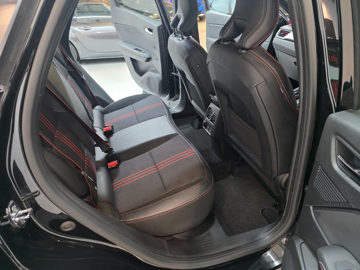 Used Renault Captur 2021 for sale - 77247696: Photo 35