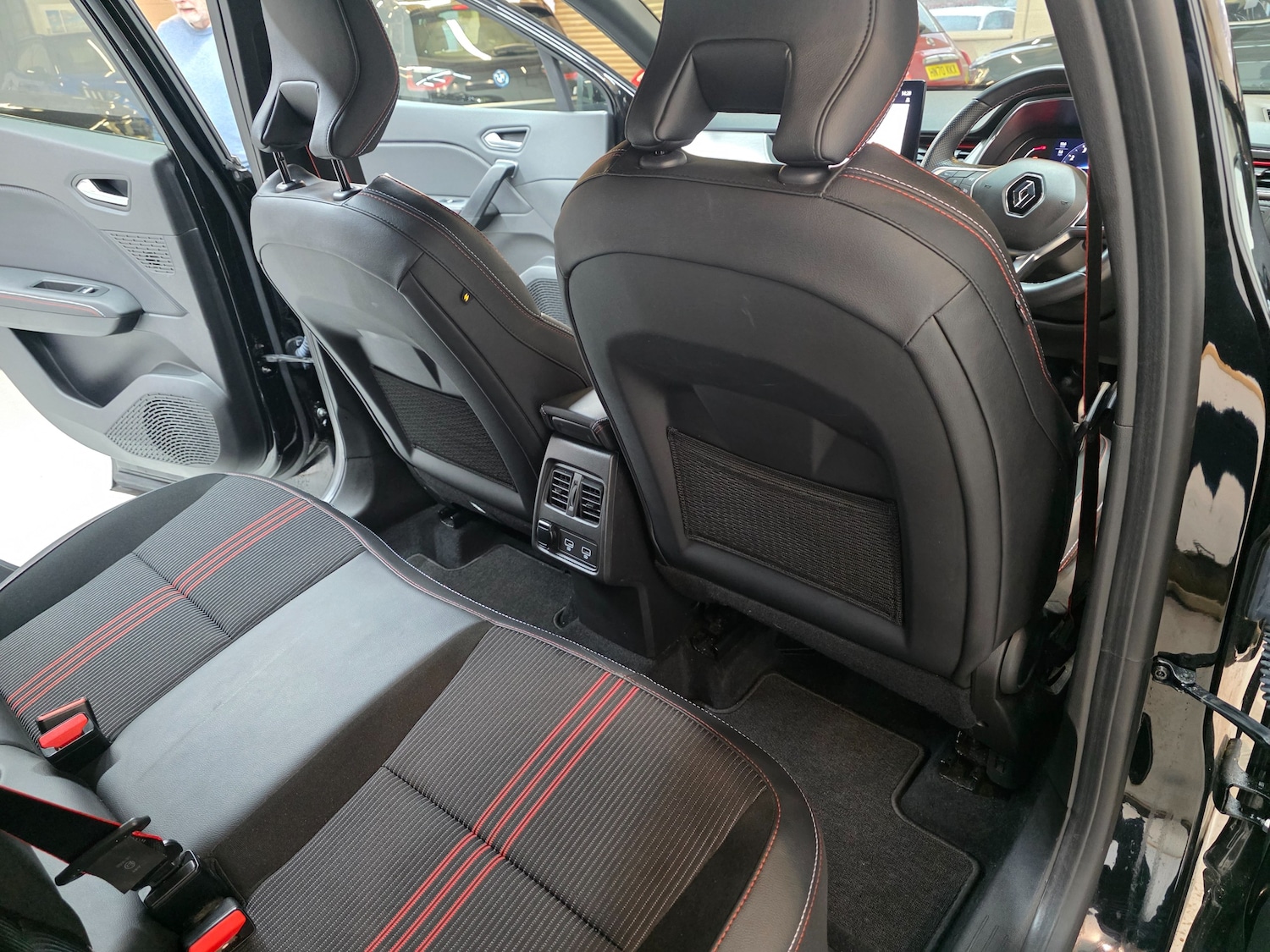 Used Renault Captur 2021 for sale - 77247696: Photo 36