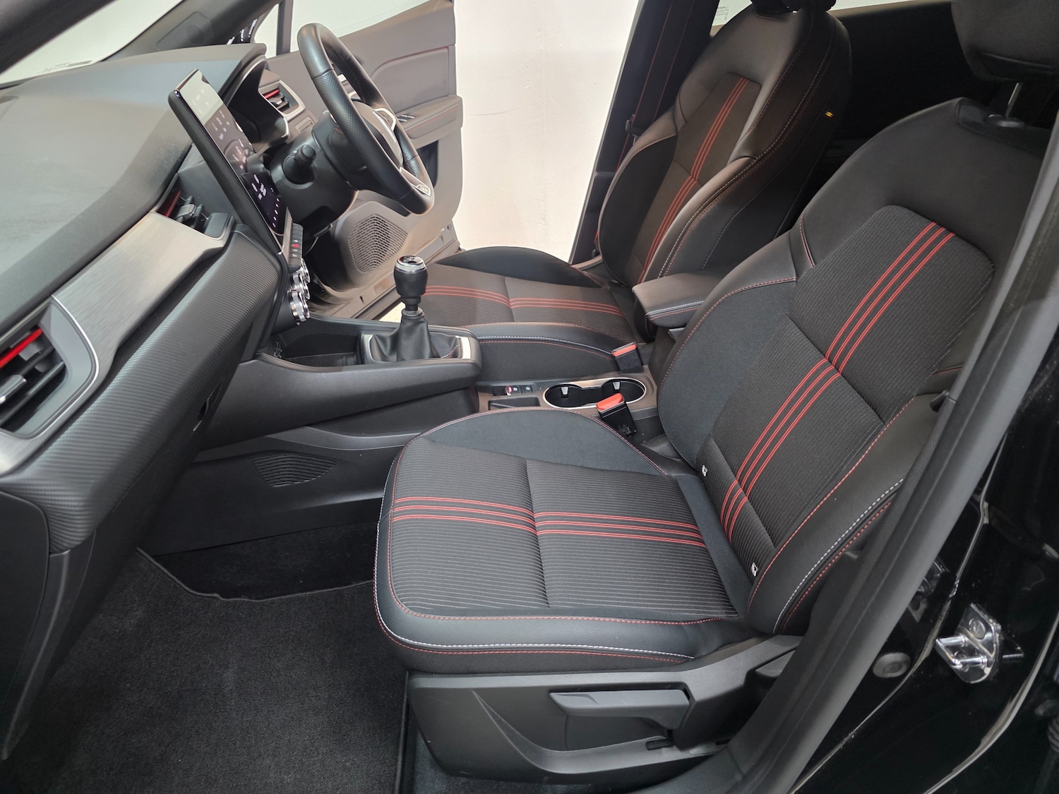 Used Renault Captur 2021 for sale - 77247696: Photo 58