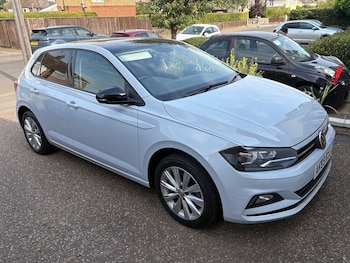 Used Volkswagen Polo 2019 for sale - 79551532: Photo
