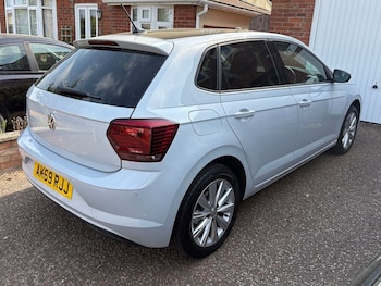 Used Volkswagen Polo 2019 for sale - 79551532: Photo