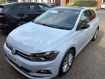 Used Volkswagen Polo 2019 for sale - 79551532: Photo