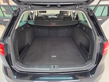 Used Volkswagen Passat 2015 for sale - 75730716: Photo