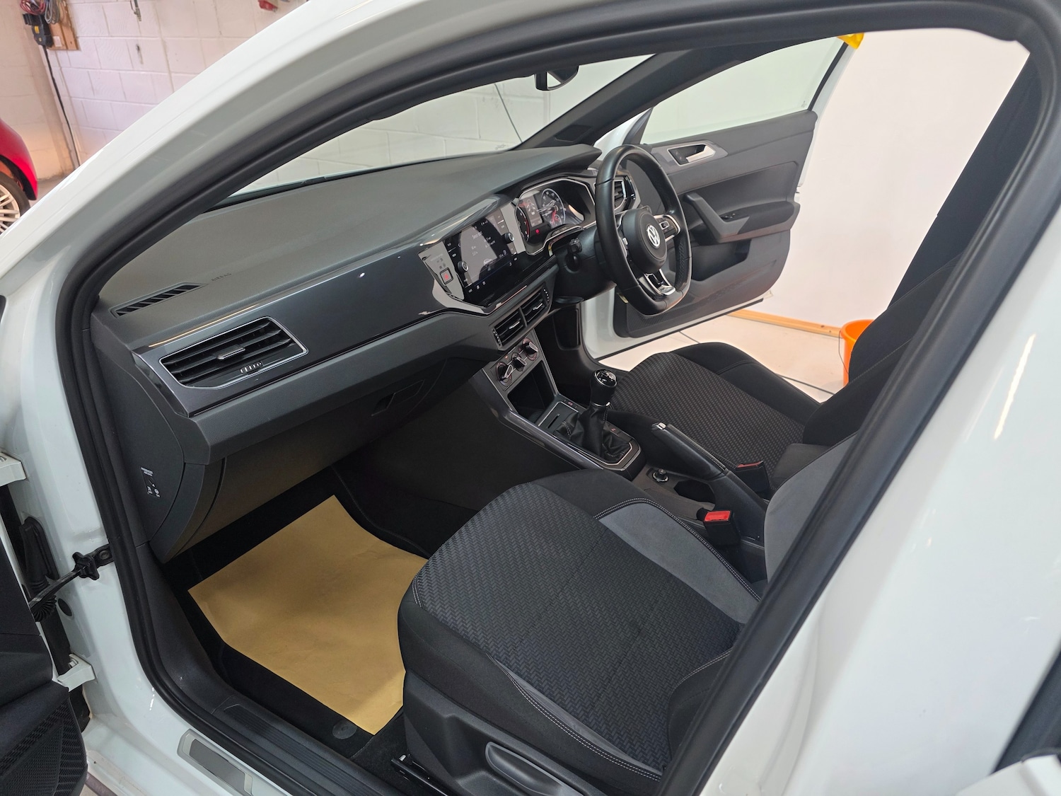 Used Volkswagen Polo 2019 for sale - 76376841: Photo 10