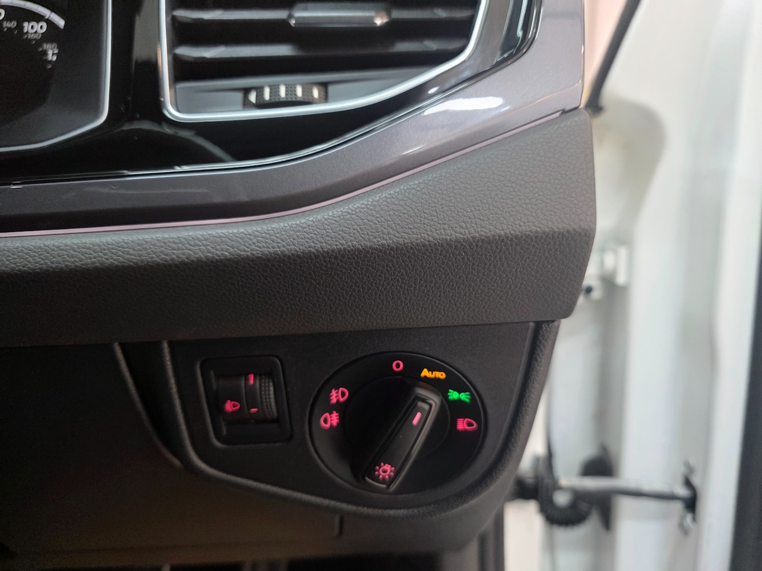 Used Volkswagen Polo 2019 for sale - 76376841: Photo 43