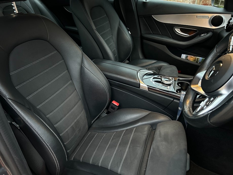 Used Mercedes-Benz C Class 2018 for sale - 76369031: Photo 5