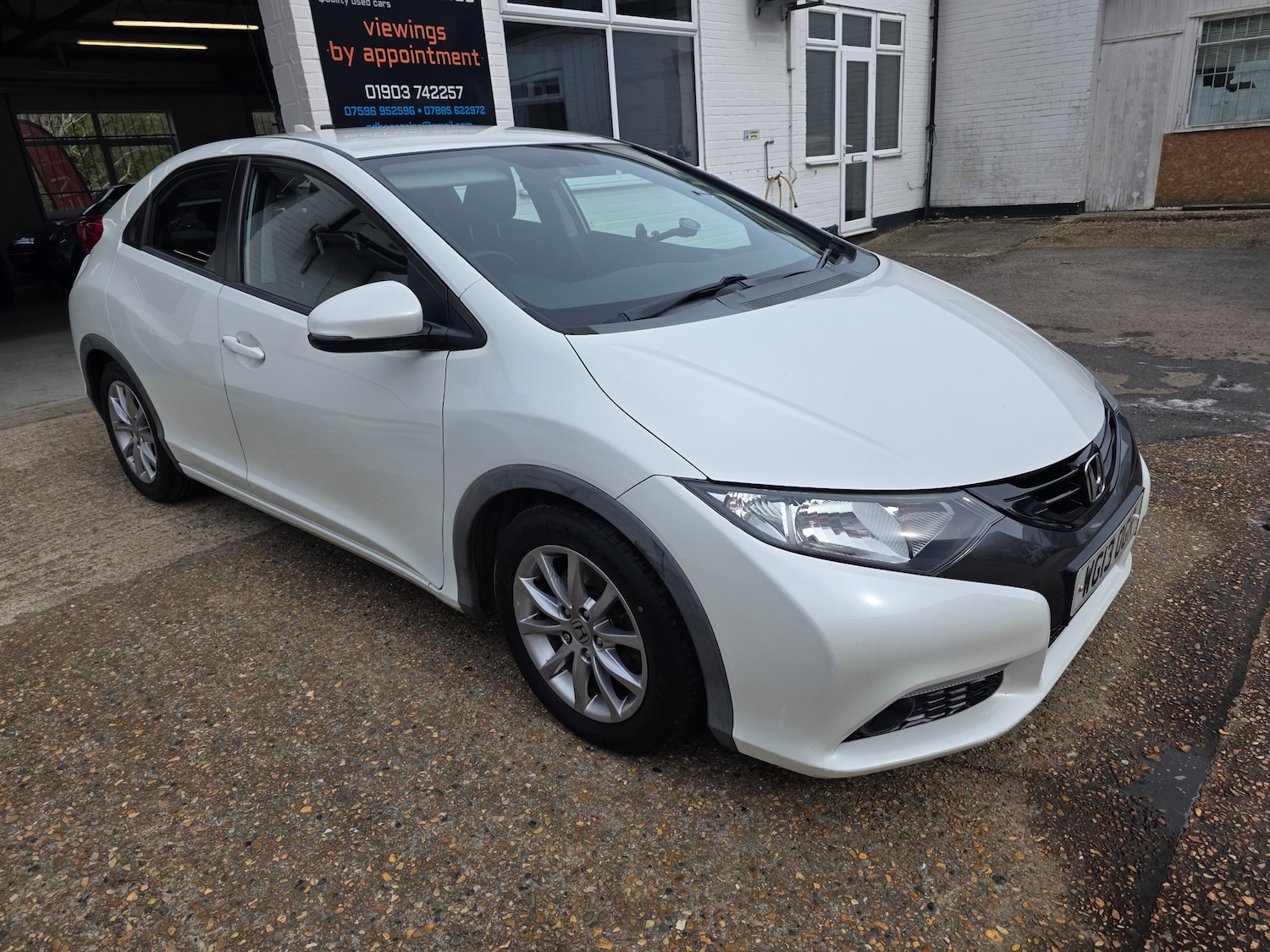 Used Honda Civic 2013 for sale - 78201556: Photo 4