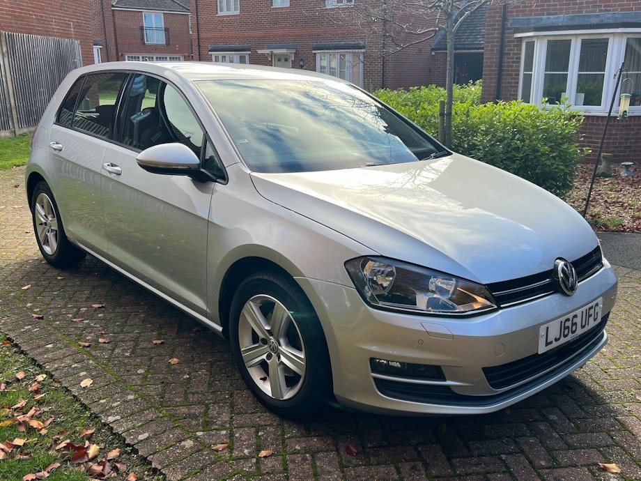 Used Volkswagen Golf 2016 for sale - 76545954: Photo 1