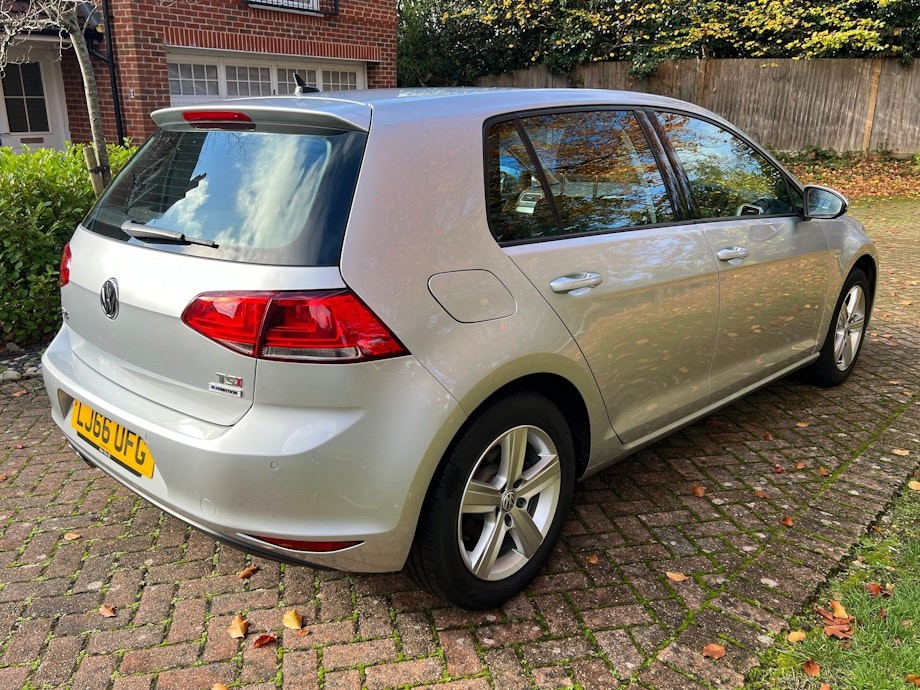 Used Volkswagen Golf 2016 for sale - 76545954: Photo 2