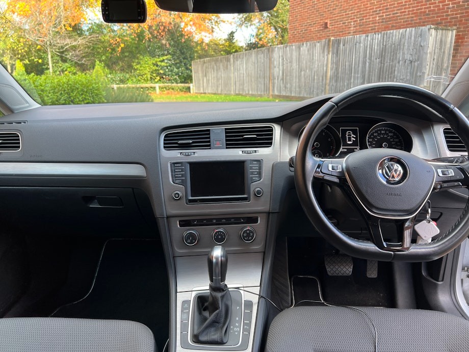 Used Volkswagen Golf 2016 for sale - 76545954: Photo 5