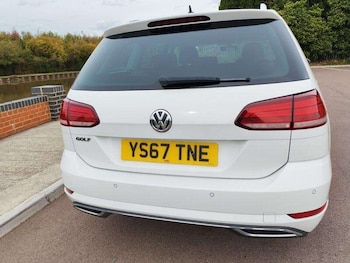 Used Volkswagen Golf 2017 for sale - 76165132: Photo 4