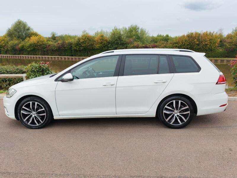 Used Volkswagen Golf 2017 for sale - 76165132: Photo 8
