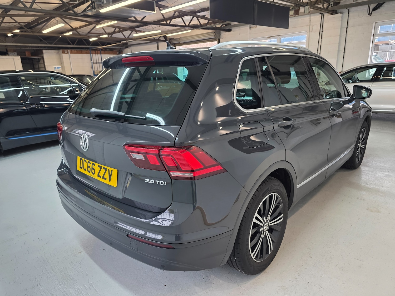 Used Volkswagen Tiguan 2017 for sale - 76819732: Photo 23