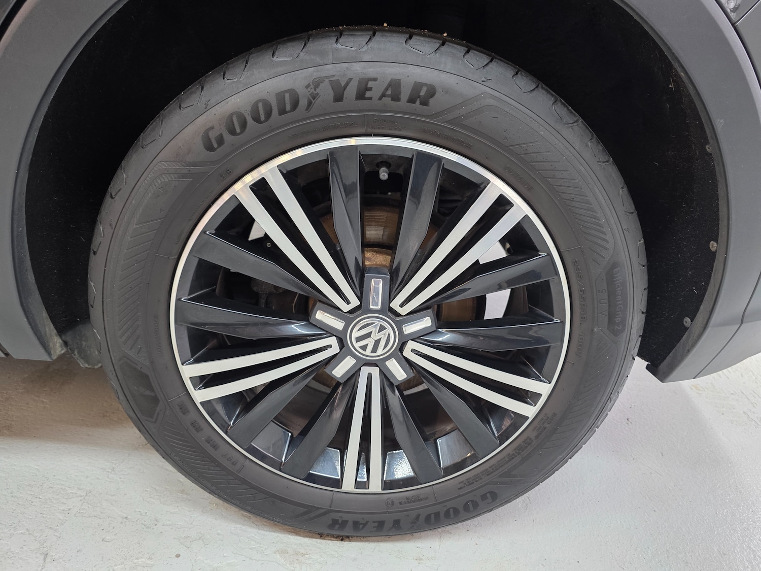 Used Volkswagen Tiguan 2017 for sale - 76819732: Photo 30