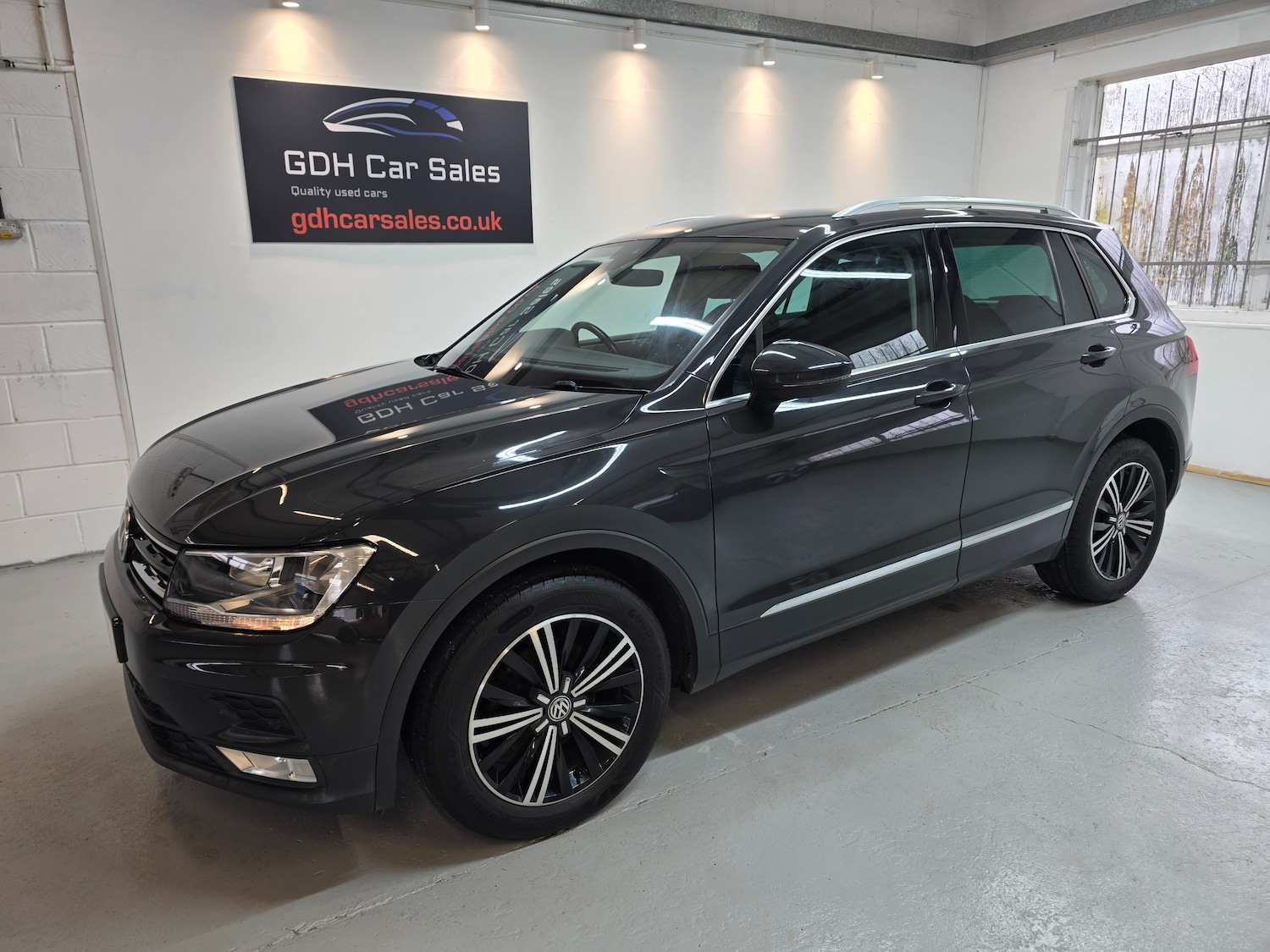 Used Volkswagen Tiguan 2017 for sale - 76819732: Photo 9