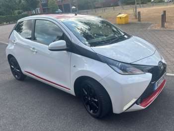 2017 (17) - 1.0 VVT-i x-press Hatchback 5dr Petrol Manual Euro 6 (68 ps)