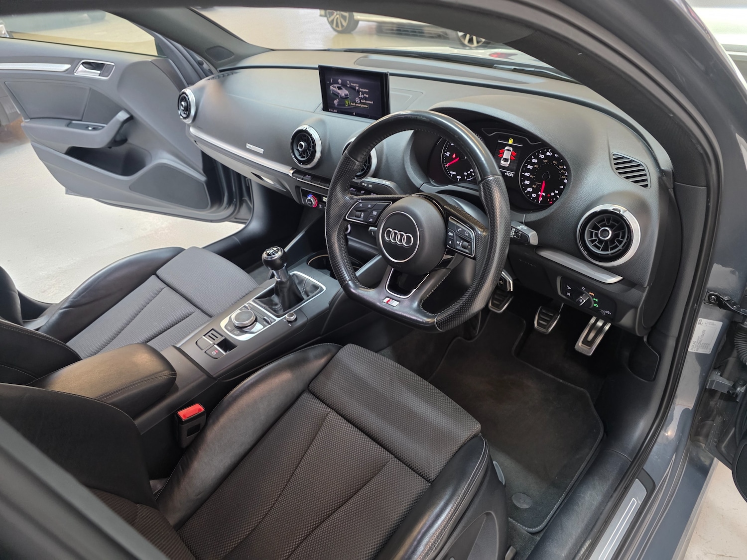 Used Audi A3 2018 for sale - 77247692: Photo 29