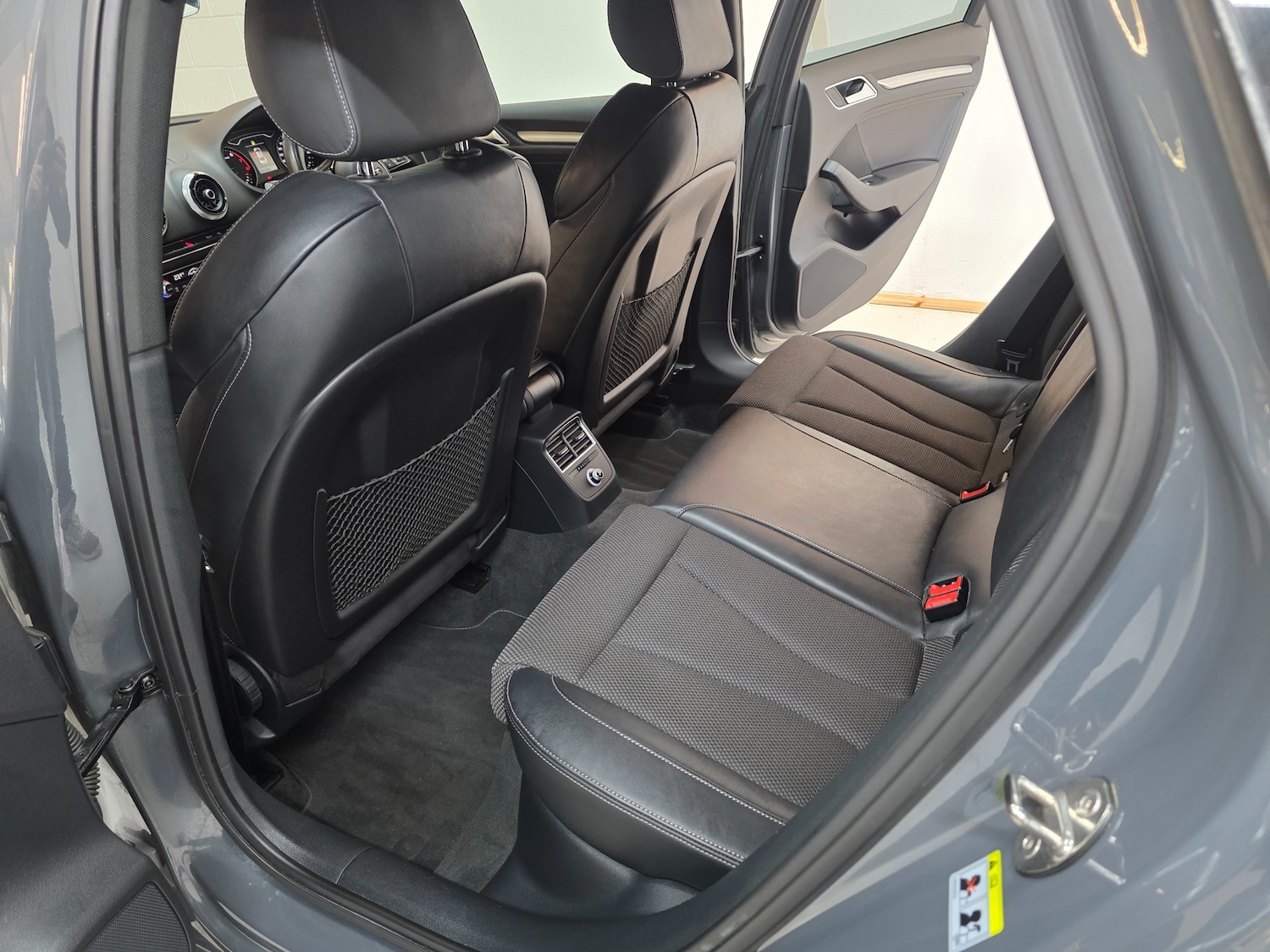 Used Audi A3 2018 for sale - 77247692: Photo 5