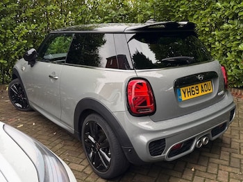 Used MINI Hatch 2019 for sale - 77058487: Photo