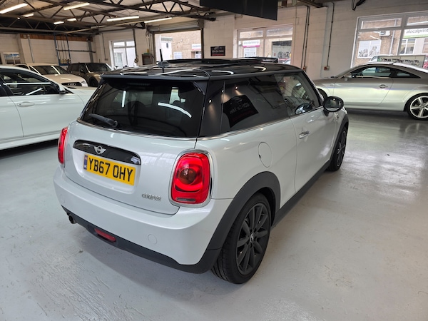 Used MINI Hatch 2018 for sale - 76299845: Photo 7