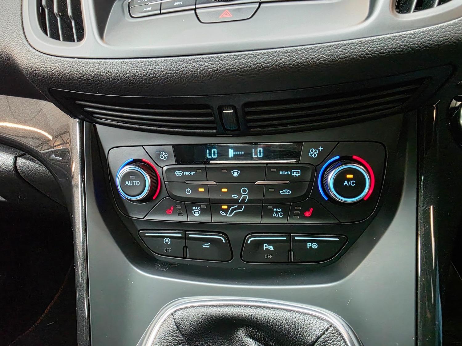 Used Ford Kuga 2018 for sale - 77506100: Photo 50