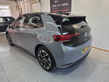 Used Volkswagen ID.3 2022 for sale - 79047531: Photo