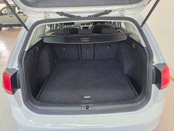 Used Volkswagen Golf 2016 for sale - 78257942: Photo