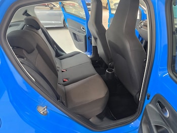 Used Volkswagen up! 2014 for sale - 79438926: Photo