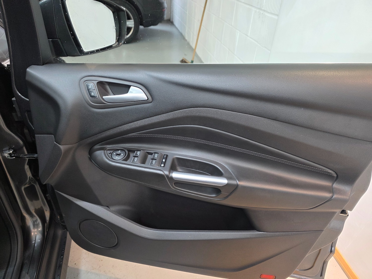 Used Ford Grand C-Max 2017 for sale - 77247693: Photo 31