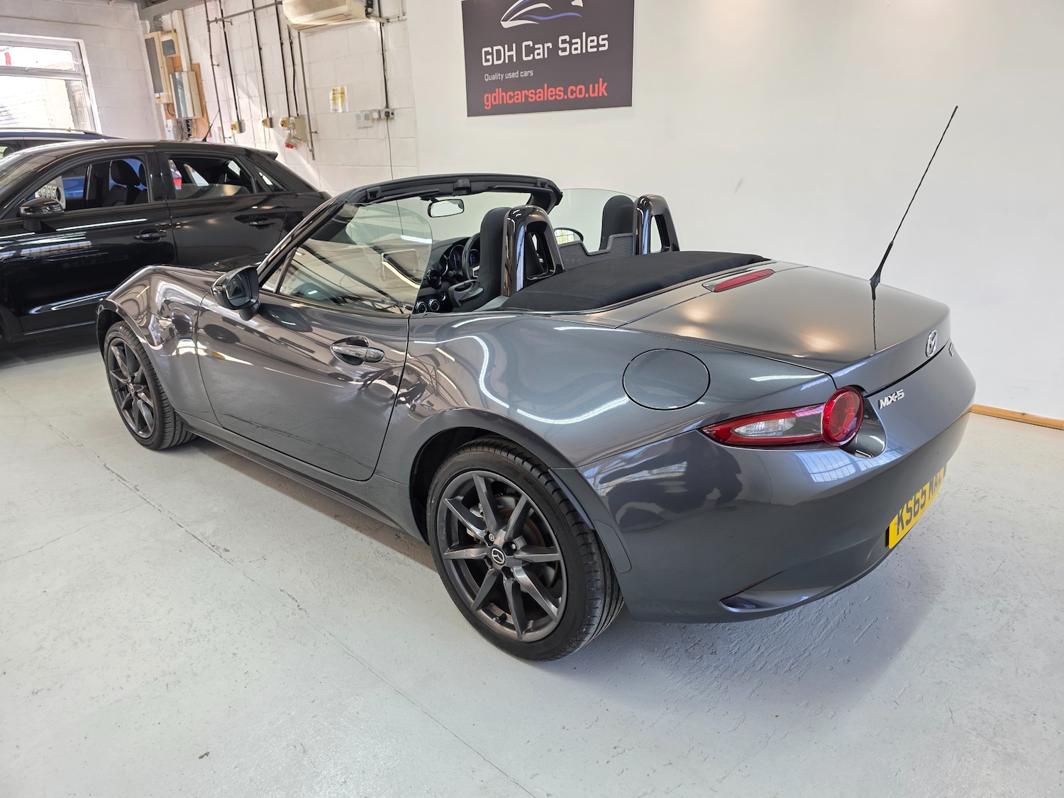 Used Mazda MX-5 2015 for sale - 77740159: Photo 4