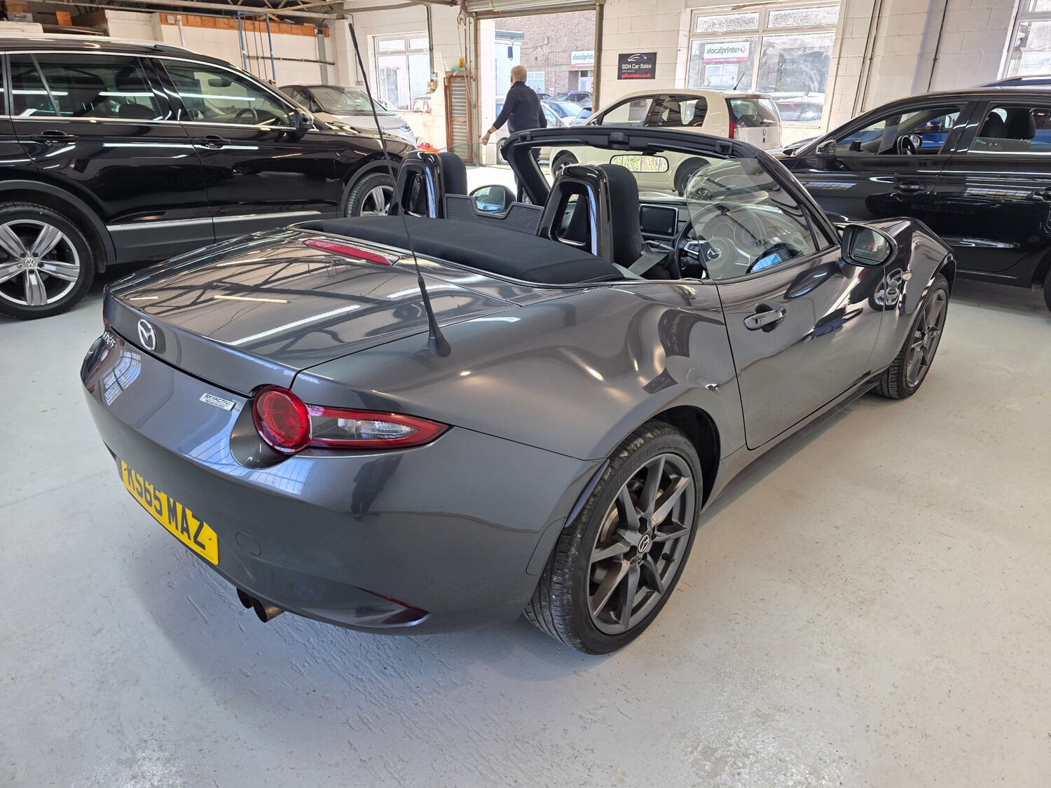 Used Mazda MX-5 2015 for sale - 77740159: Photo 8