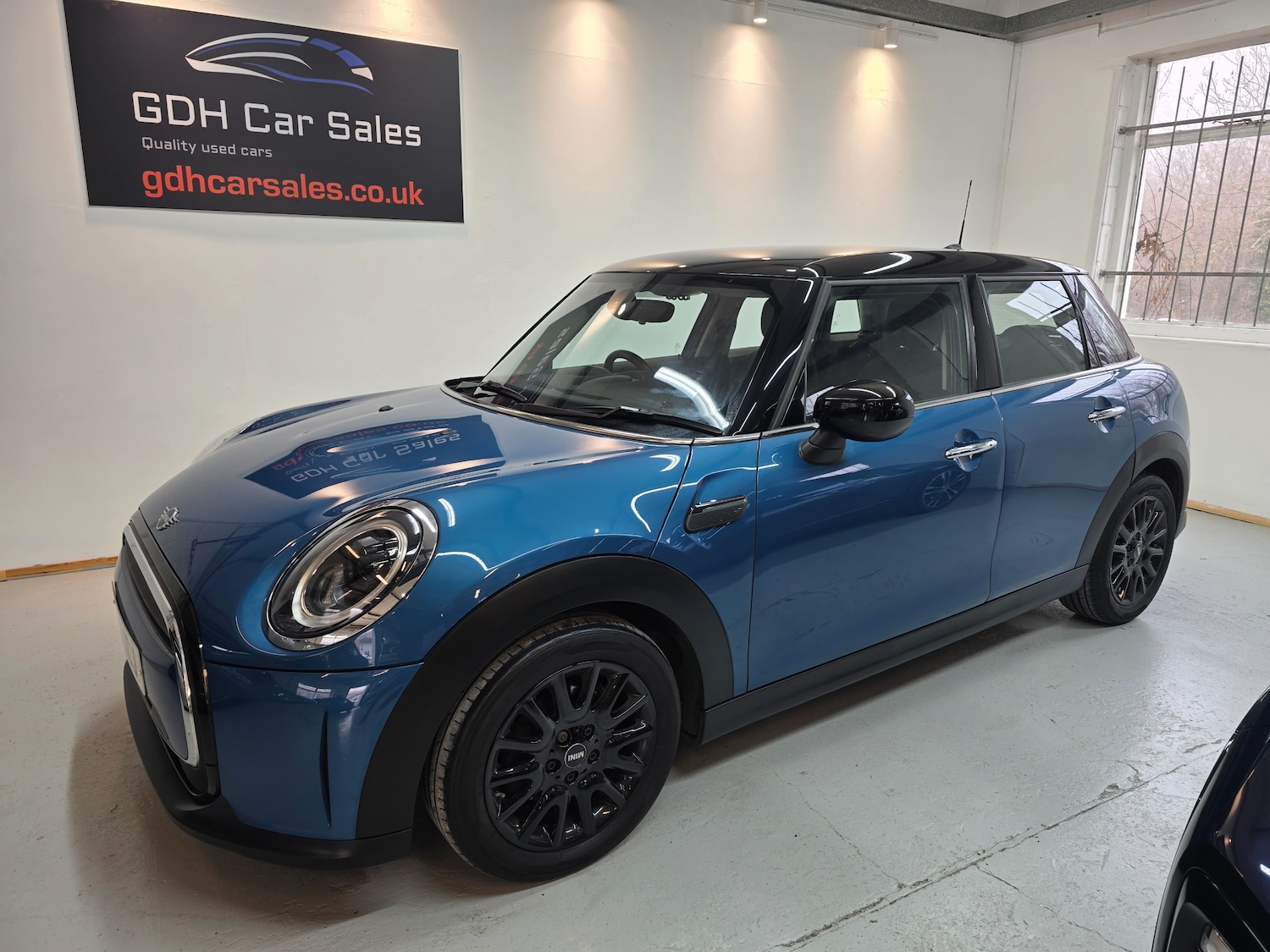 Used MINI Hatch 2021 for sale - 77247701: Photo 9