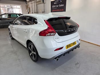 Used Volvo V40 2017 for sale - 79592487: Photo