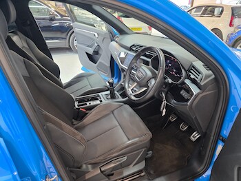 Used Audi Q3 2020 for sale - 77666015: Photo