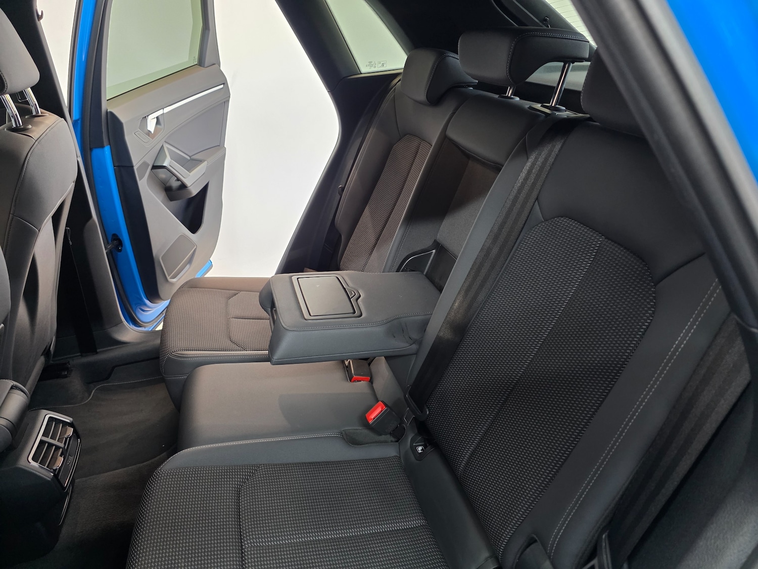 Used Audi Q3 2020 for sale - 77666015: Photo 33