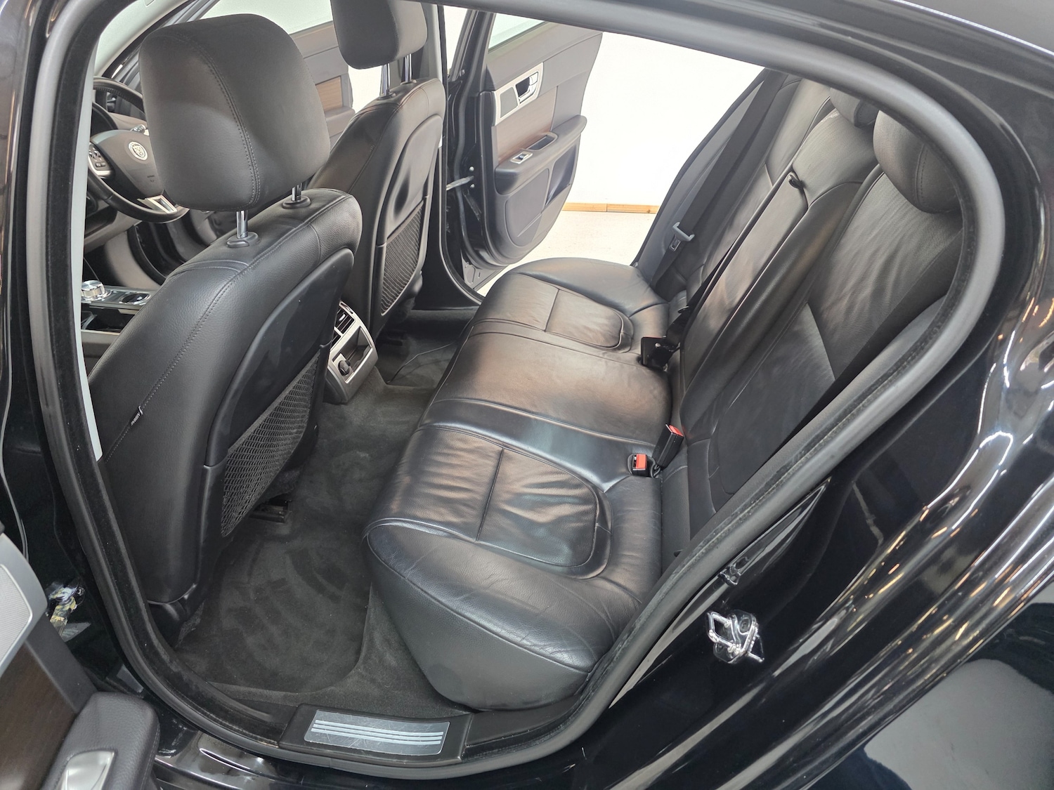 Used Jaguar XF 2012 for sale - 76588735: Photo 23