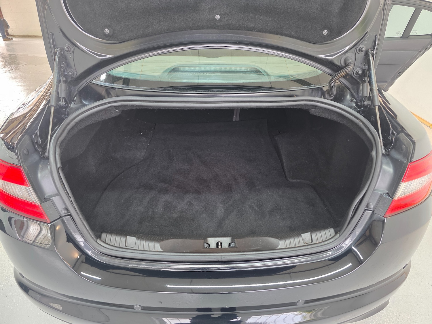 Used Jaguar XF 2012 for sale - 76588735: Photo 29