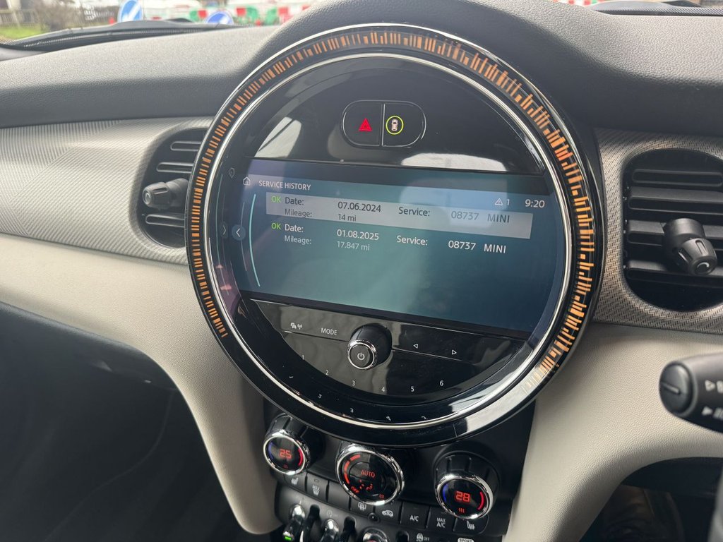 Used MINI Convertible 2024 for sale - 77452388: Photo 13