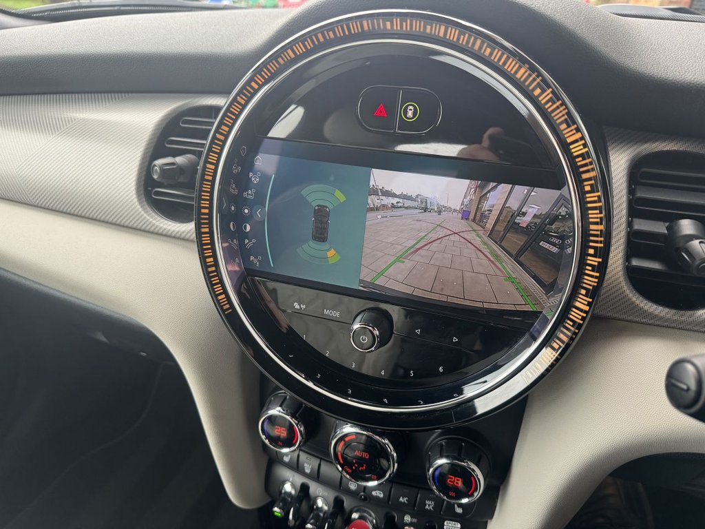 Used MINI Convertible 2024 for sale - 77452388: Photo 15