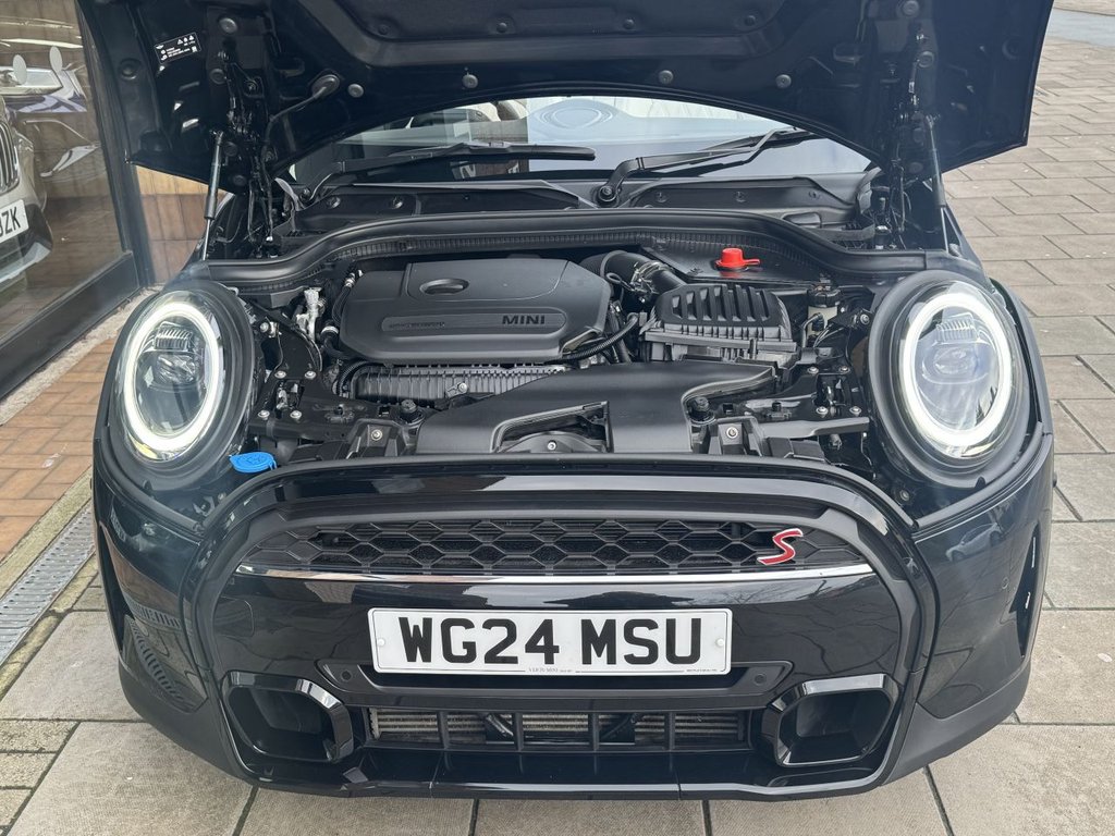 Used MINI Convertible 2024 for sale - 77452388: Photo 23