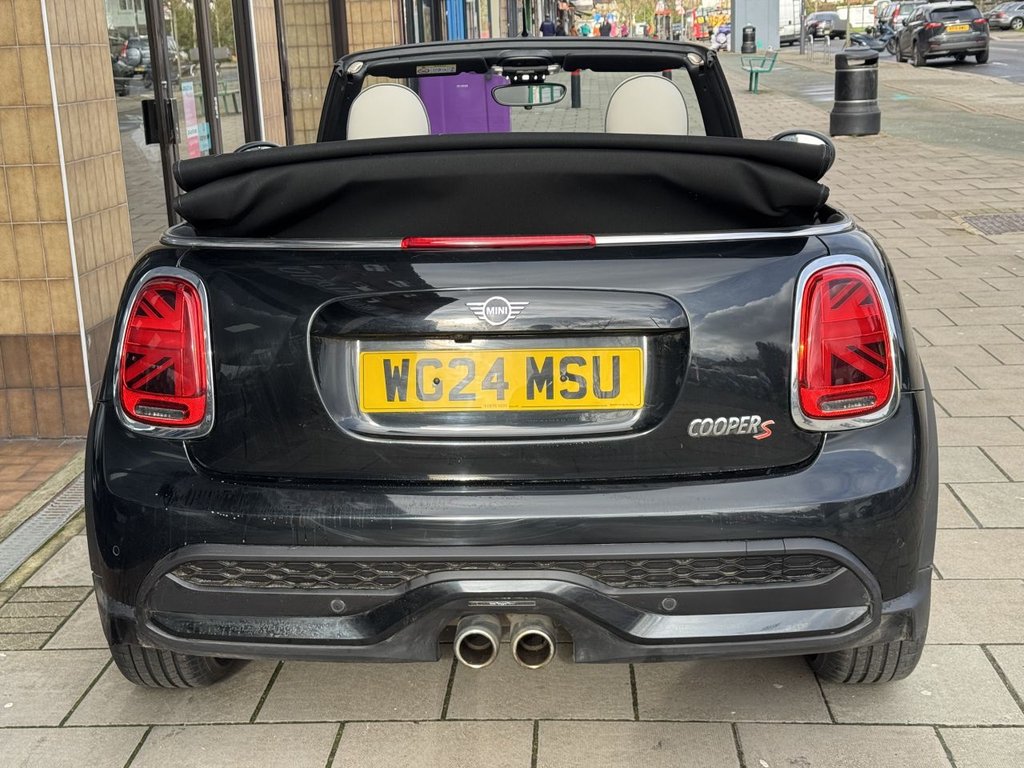 Used MINI Convertible 2024 for sale - 77452388: Photo 6