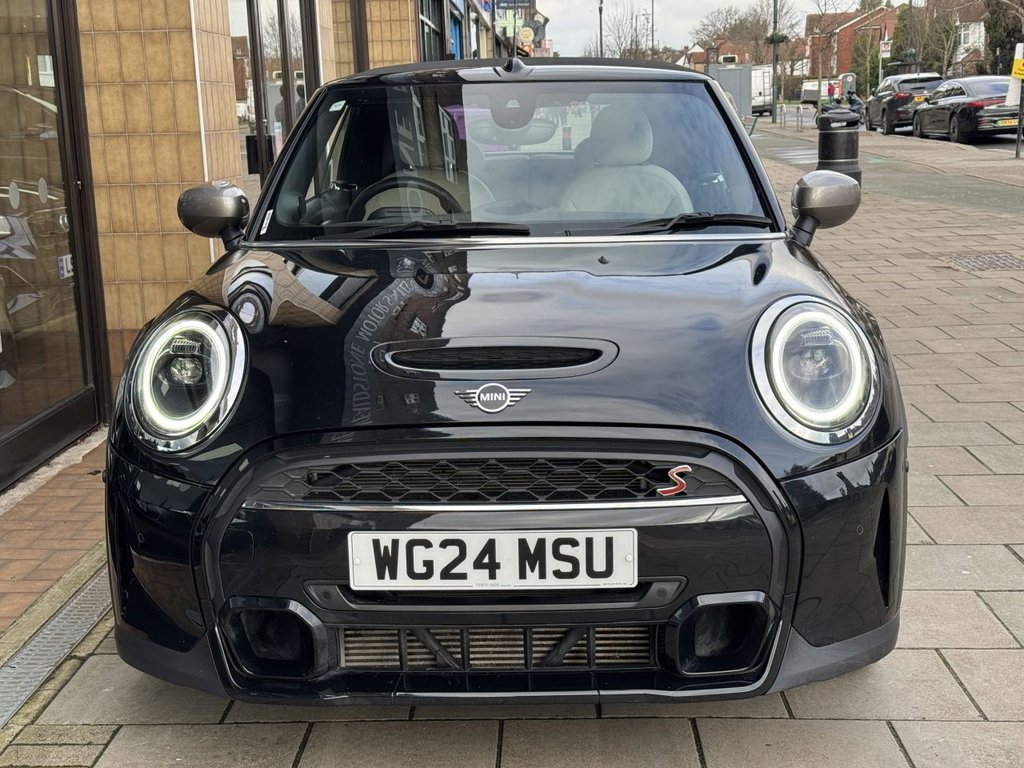 Used MINI Convertible 2024 for sale - 77452388: Photo 7