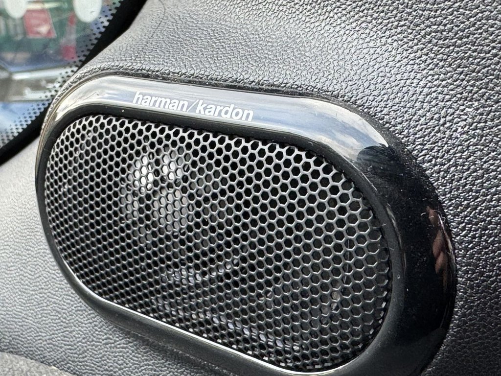 Used MINI Convertible 2024 for sale - 77452388: Photo 8