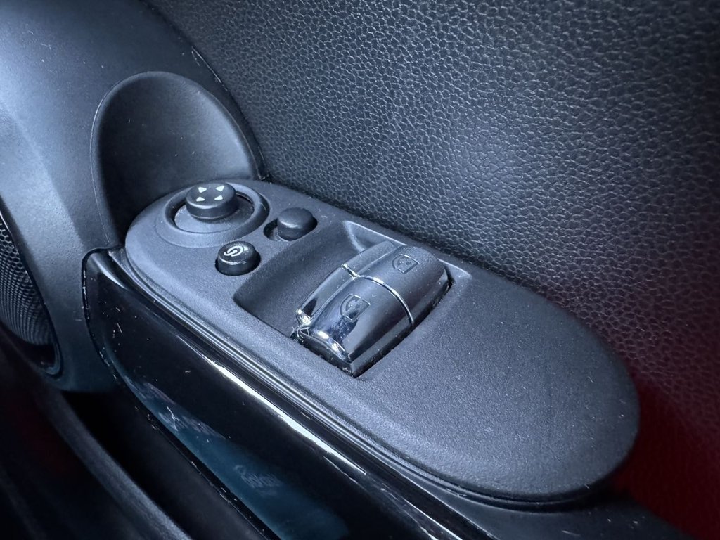 Used MINI Hatch 2019 for sale - 77007148: Photo 14